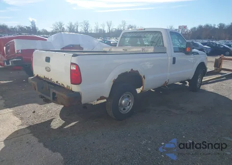 2011 Ford F-250 Xl z USA, uszkodzony, nr VIN 1FTBF2B62BEC37454